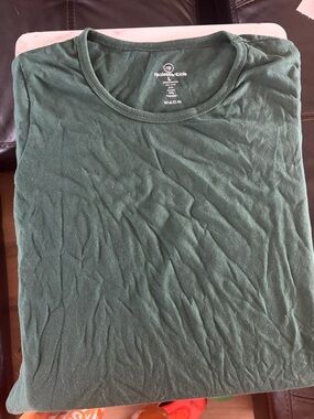 Essentials Men's Short Sleeve Crew T-Shirt in Dark Green